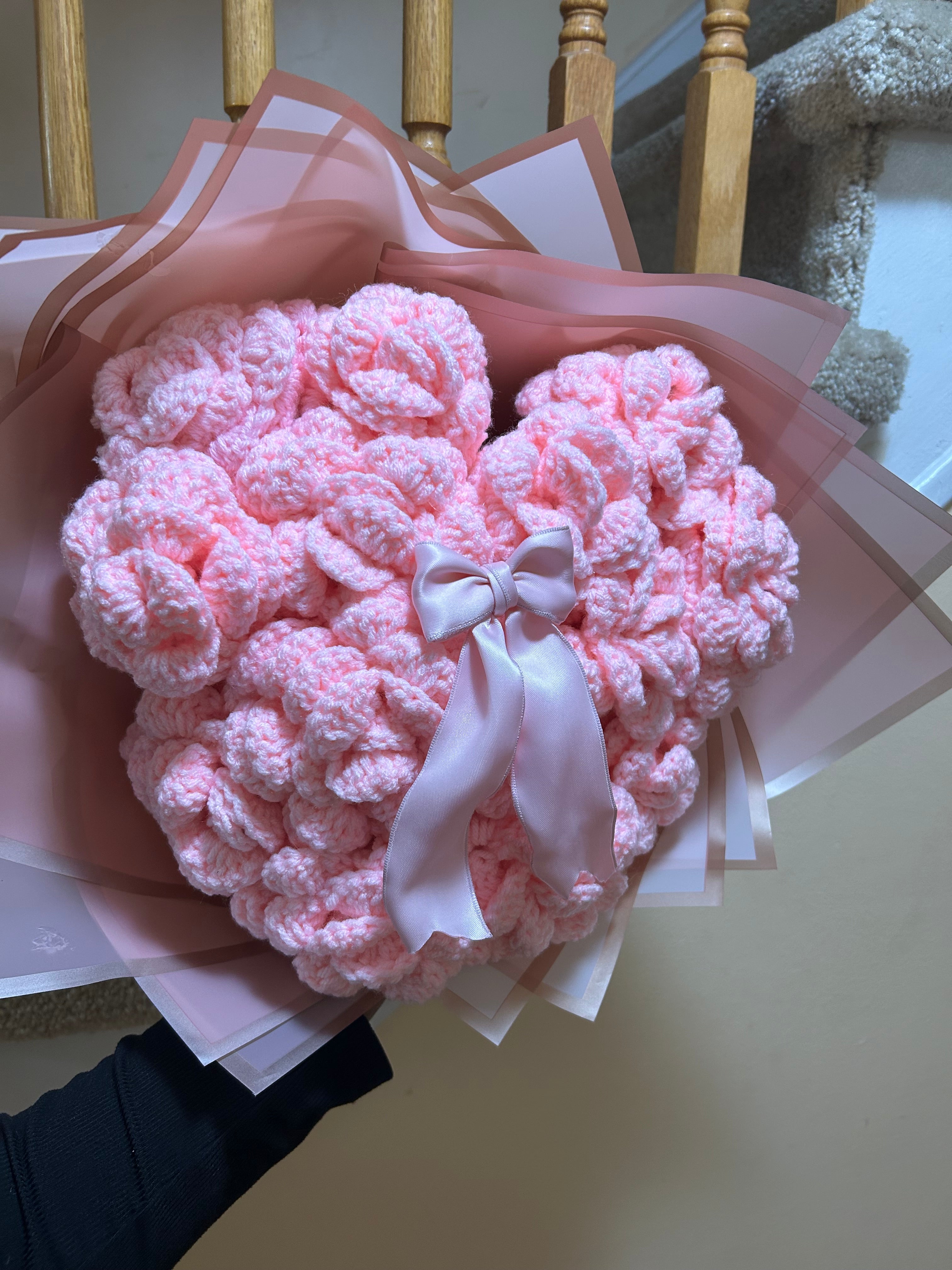 Heart rose crochet bouquet